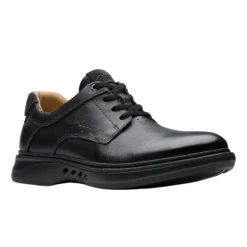 Clarks Men's Un Briley Pace Wide Black