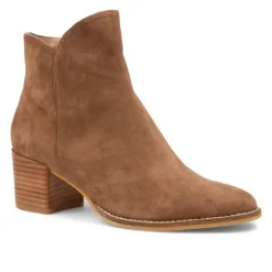 Django & Juliette Women's Mockas Chocolate Suede