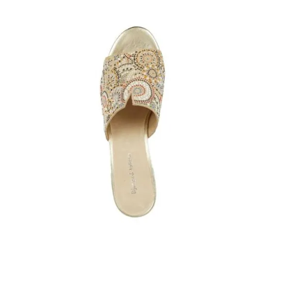 Django & Juliette Women's Tammy Beige