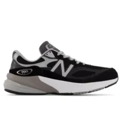 New Balance Women's 990 V6 Black