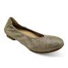 Revere Women's Nairobi Beige/Champagne