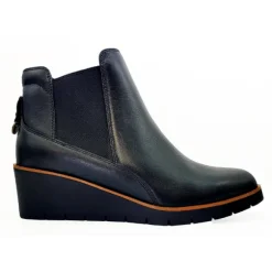 Reverse Women's Galway Wedge Bootie Wide Black