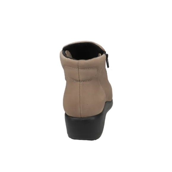 Sovella Women's Lyric Boot Taupe