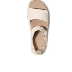UGG Women's Goldenstar Offwhite